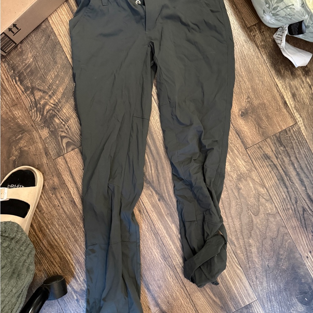 Women’s Columbia  Dark Gray hiking Pants